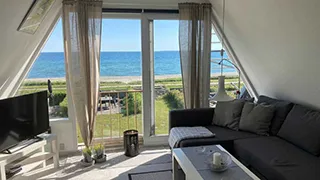 Wohnzimmer von Drei Terrassen Strandhus