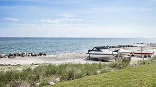 Strand in der Nähe von Hasmark Poolhus