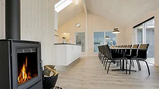 Essbereich in Averna Poolhus