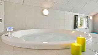 Whirlpool in Fogense Poolhus