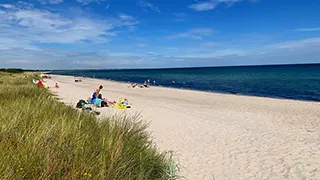 Strand in der Nähe von Rype Aktivhus