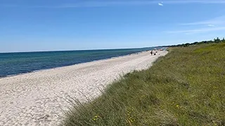 Strand in der Nähe von Hansa Poolhus
