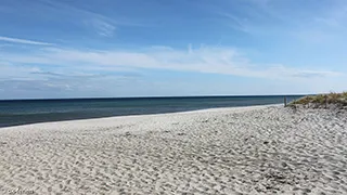 Strand in der Nähe von Løvsanger Poolhaus