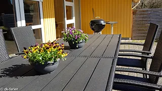 Terrasse von Marielyst Poolhaus