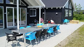 Terrasse von Skovspurve Aktivhus