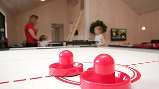 Airhockey in Ugle Aktivhus