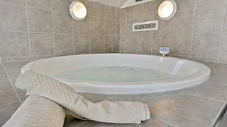 Whirlpool in Aktivhus Råbylille