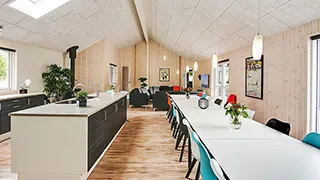 Essbereich in Skånstrøm Poolhus