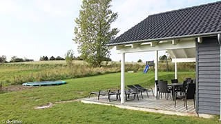 Terrasse von Olsens Poolhus