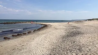 Strand in der Nähe von Egern Aktivhus