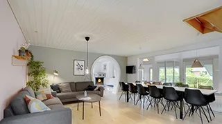 Wohnzimmer von Ahorn Poolhus