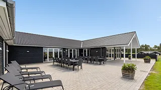 Terrasse von Hostrup Poolhus