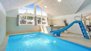 Pool in Maasholm Poolhaus