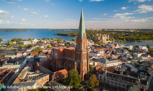 Luftbild vom Schweriner Dom