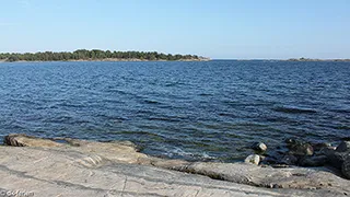 Strand in der Nähe von Fiskarstugan